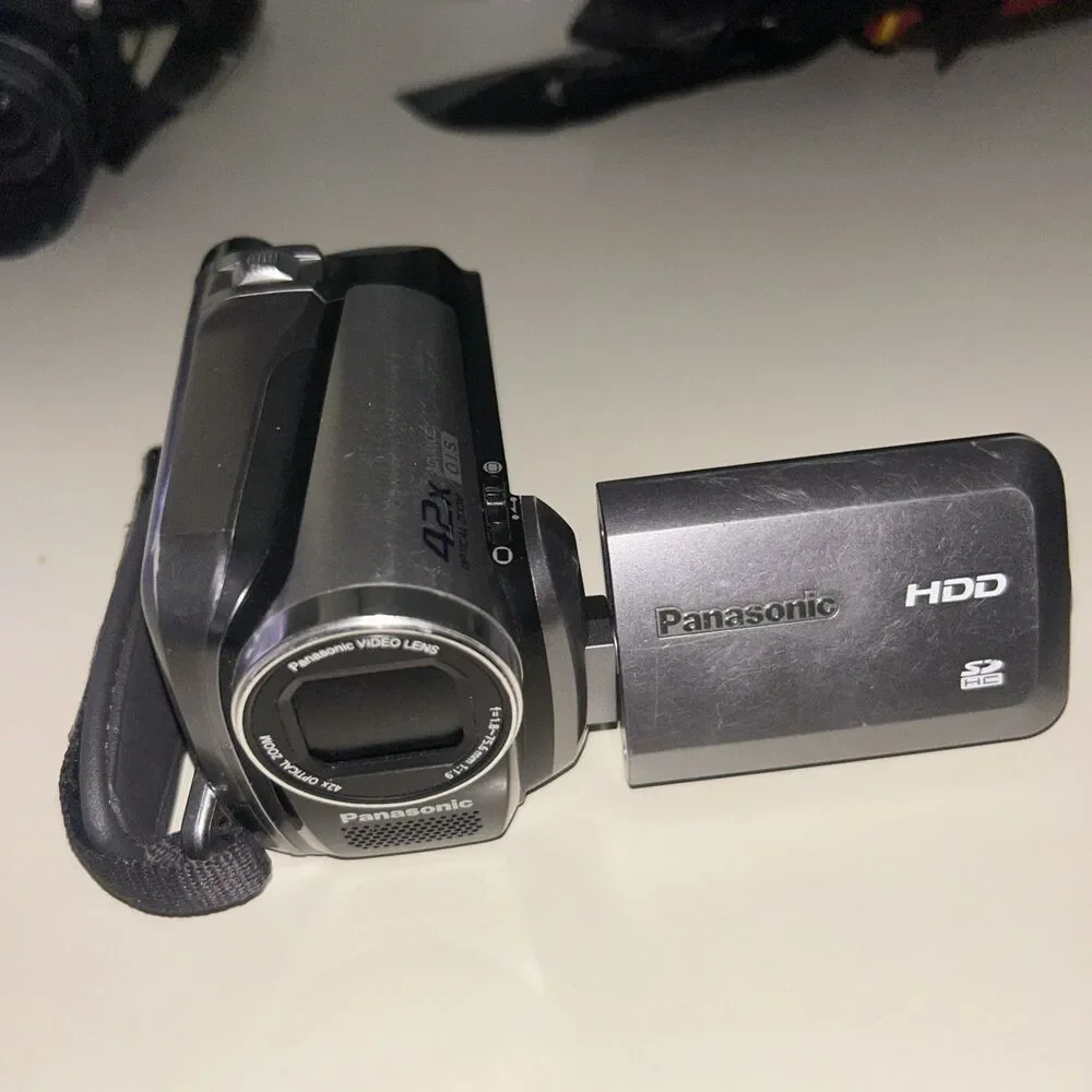 Panasonic SDR-H40P HDD SD Camcorder 42x Optical Zoom LCD Screen Microphone